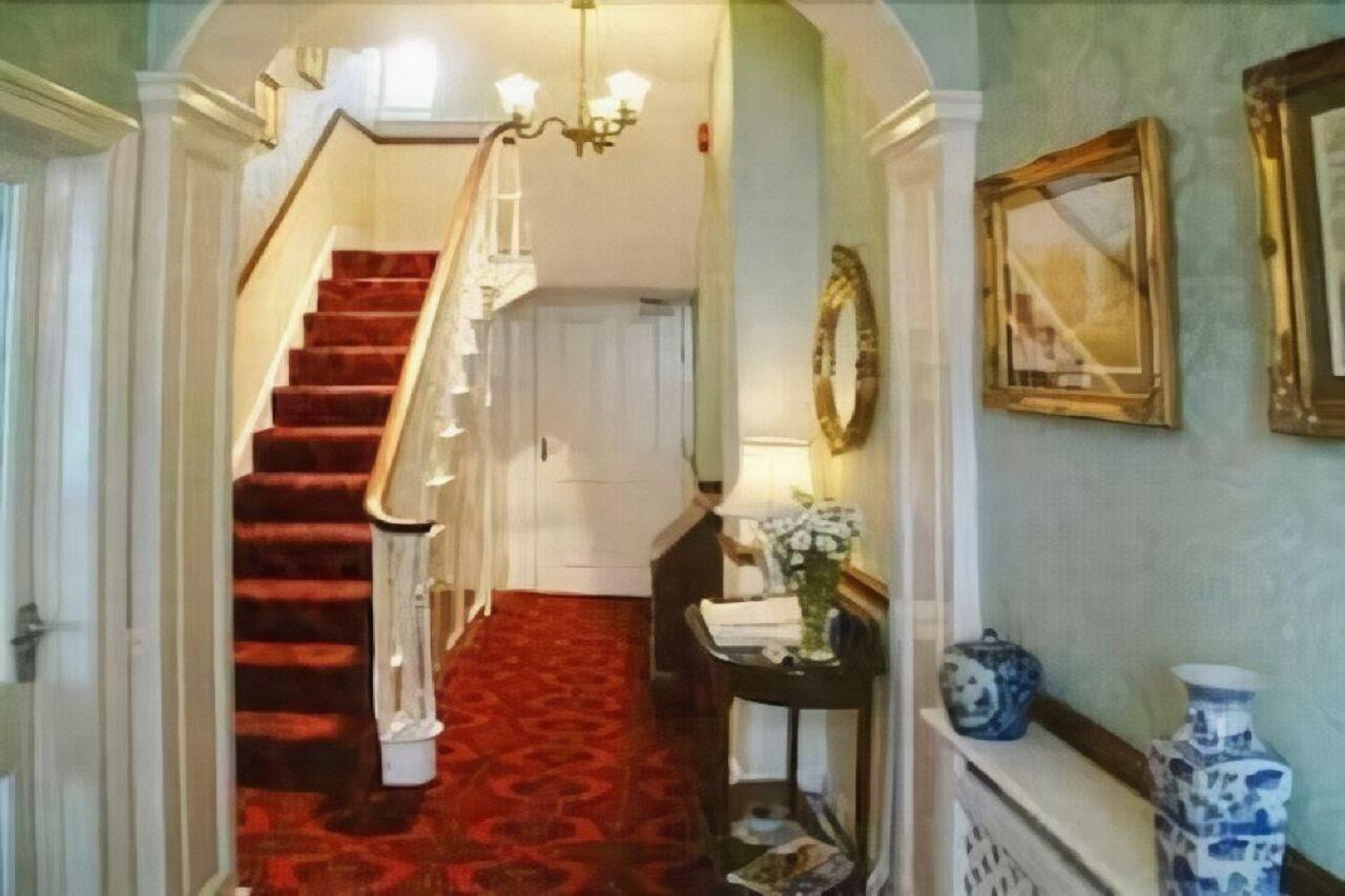City Guest House Йорк Экстерьер фото